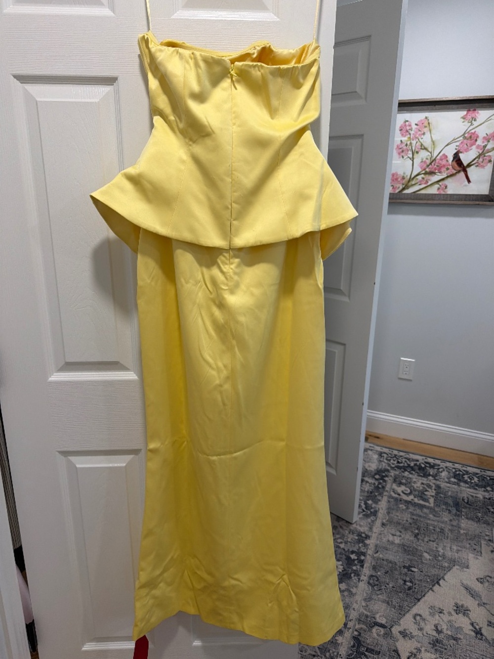 Dress-yellow